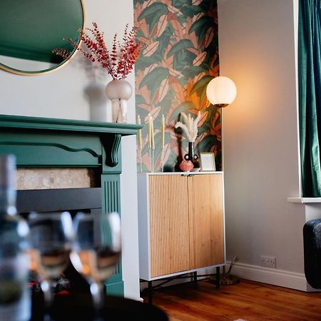 Bowling Terrace By Above Rubies - Stylish, 3 Bedroom, Pet Friendly House In Skipton Bagian luar foto