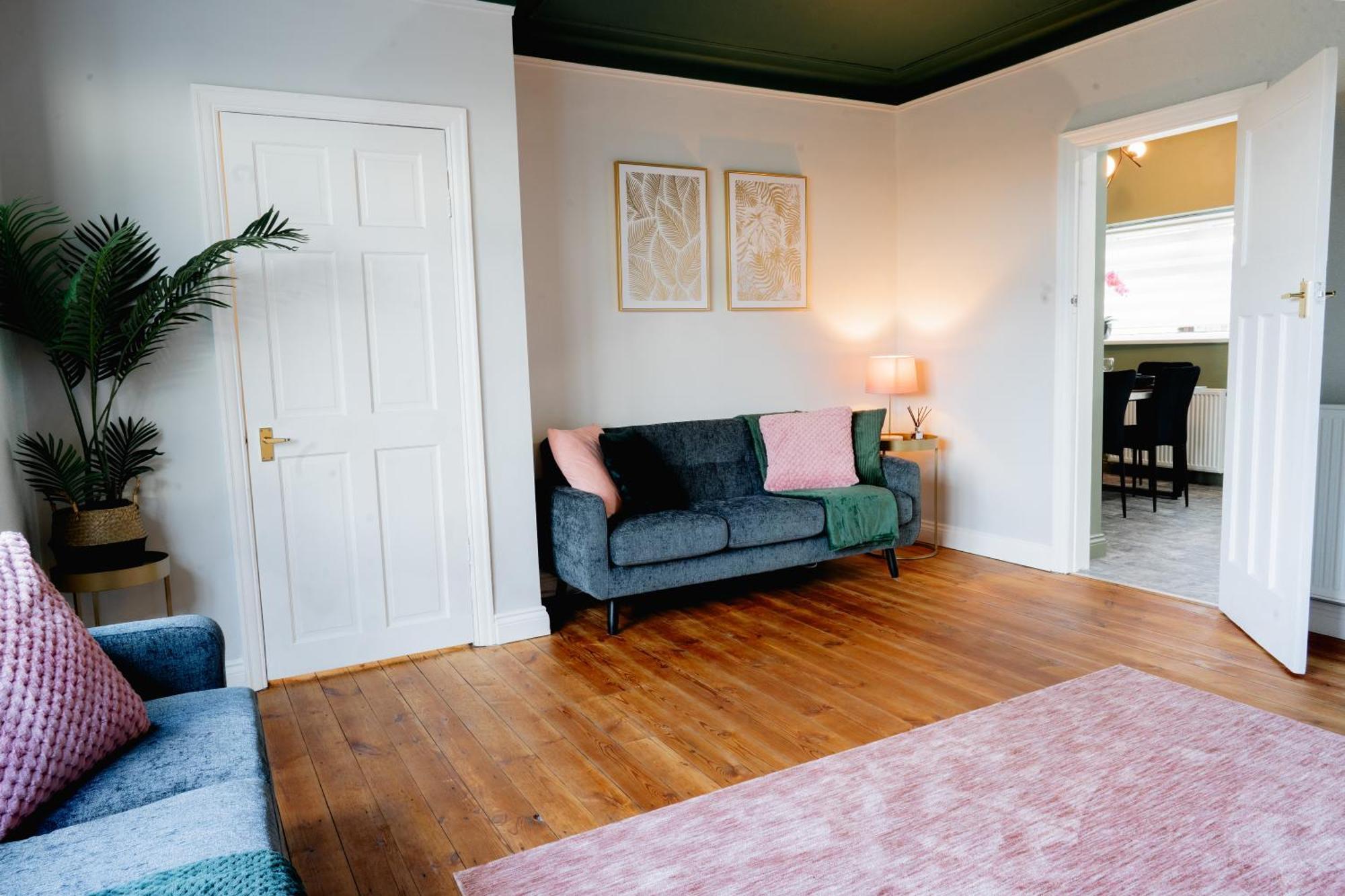 Bowling Terrace By Above Rubies - Stylish, 3 Bedroom, Pet Friendly House In Skipton Bagian luar foto